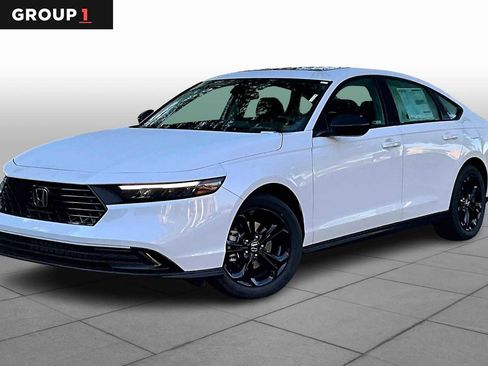 New 2025 Honda Accord SE image 1