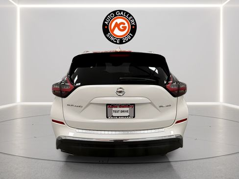 Used 2020 Nissan Murano SL w/ Moonroof Package AWD/4WD image 4