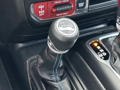 Used 2023 Jeep Wrangler Unlimited Rubicon 4xe w/ Cold Weather Group AWD/4WD image 31
