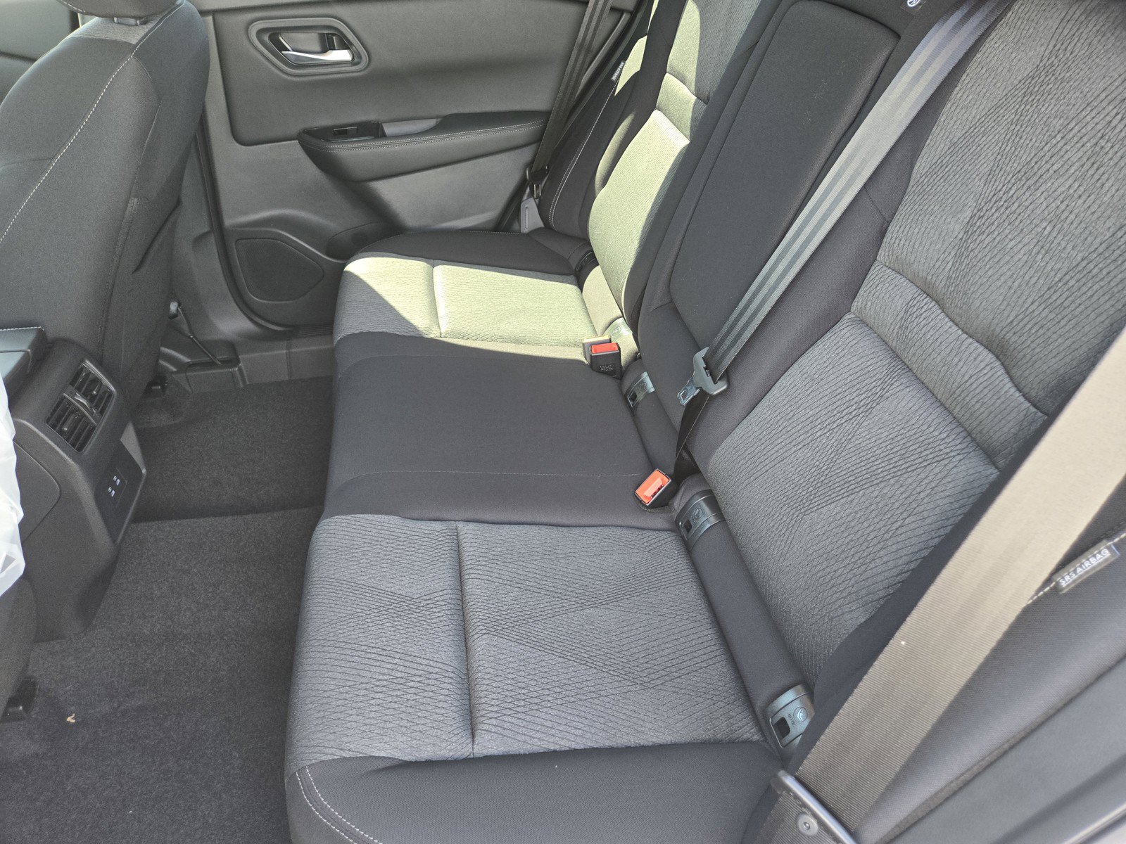 New 2026 Nissan Rogue SV FWD image 9