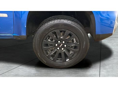 Used 2022 GMC Canyon Elevation image 18