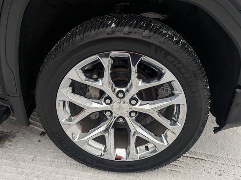 Used 2019 GMC Sierra 1500 Denali w/ Technology Package image 19