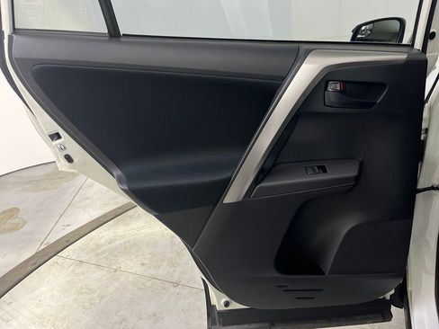 Used 2018 Toyota RAV4 LE w/ All Weather Liner Package image 28