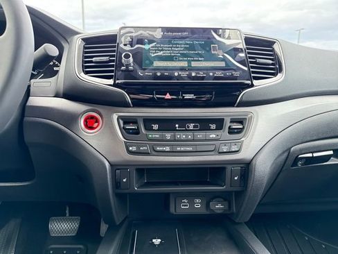 New 2026 Honda Ridgeline RTL image 14