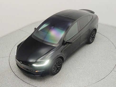 Used 2023 Tesla Model X AWD/4WD image 22