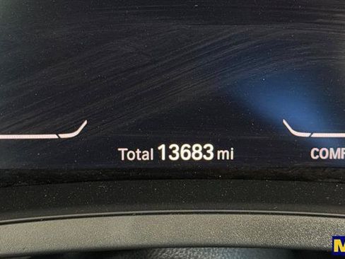 Used 2022 BMW M440i Convertible w/ Premium Package RWD image 34