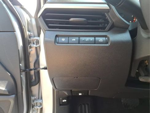 Used 2023 Nissan Altima 2.5 SV w/ SV Premium Package FWD image 14