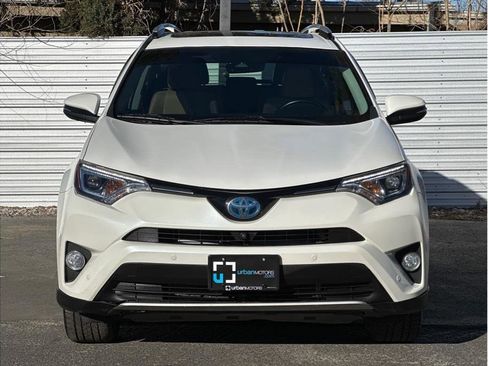 Used 2016 Toyota RAV4 Limited image 7