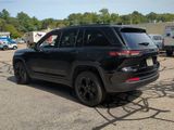 Used 2023 Jeep Grand Cherokee Altitude image 5