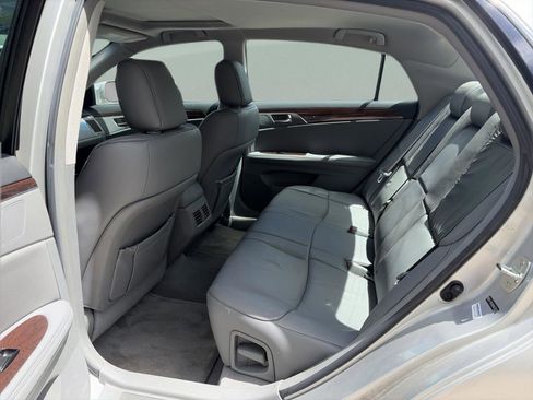 Used 2009 Toyota Avalon XL FWD image 16