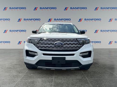 Used 2021 Ford Explorer Limited w/ Equipment Group 301A RWD image 8