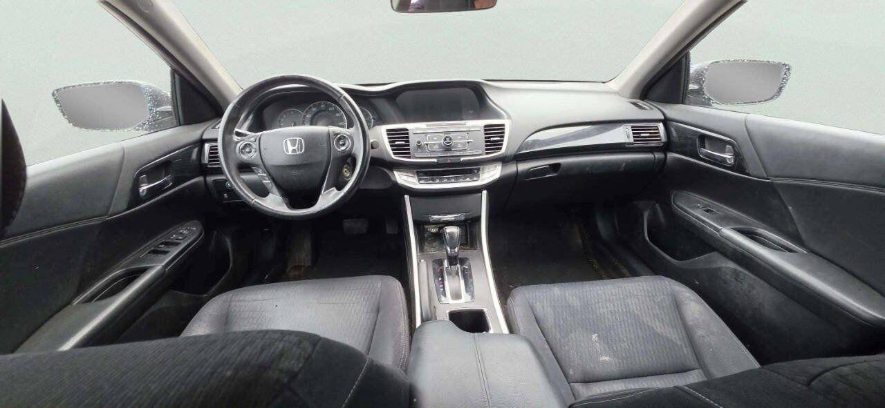Used 2015 Honda Accord Sport image 8