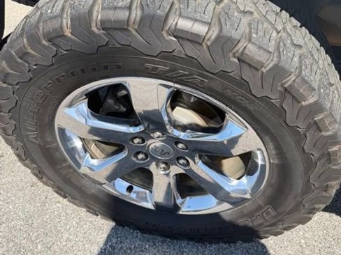 Used 2024 Ford F150 King Ranch w/ FX4 Off-Road Package image 5