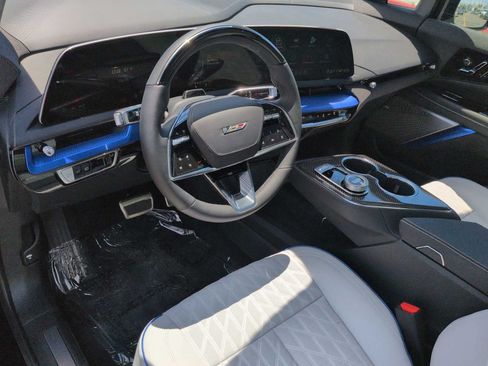 New 2026 Cadillac Optiq V AWD/4WD image 12