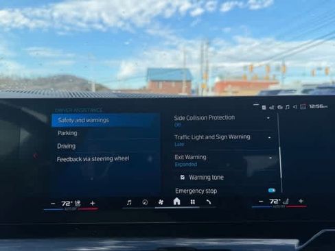 New 2026 BMW M5 w/ Carbon Package AWD/4WD image 18