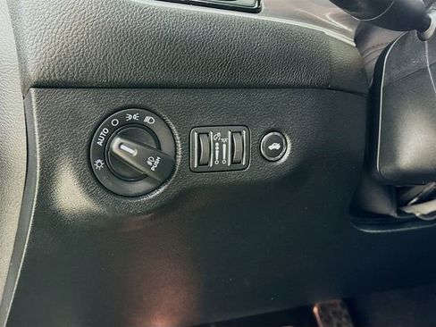 Used 2022 Dodge Challenger R/T Scat Pack image 10