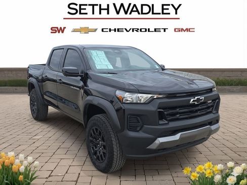 New 2026 Chevrolet Colorado Trail Boss AWD/4WD image 1