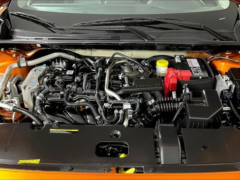 Used 2023 Nissan Sentra SR w/ SR Premium Package FWD image 30