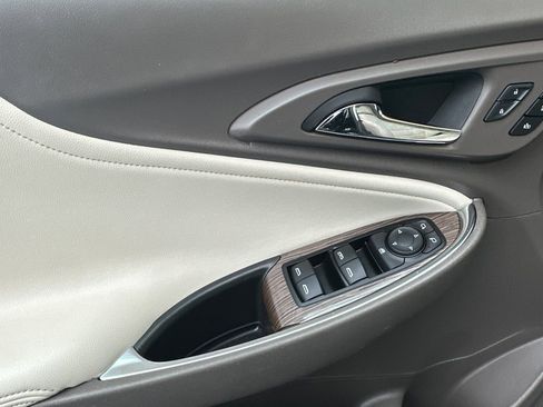 Certified 2024 Chevrolet Malibu LT image 11