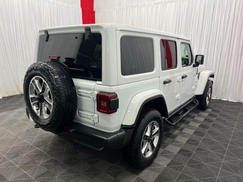 Used 2019 Jeep Wrangler Unlimited Sahara w/ Safety Group AWD/4WD image 8