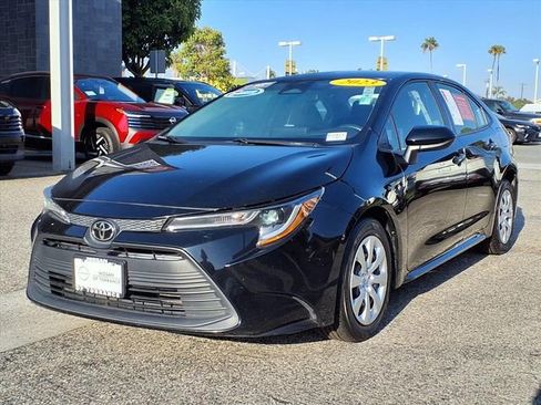Used 2023 Toyota Corolla LE FWD image 28