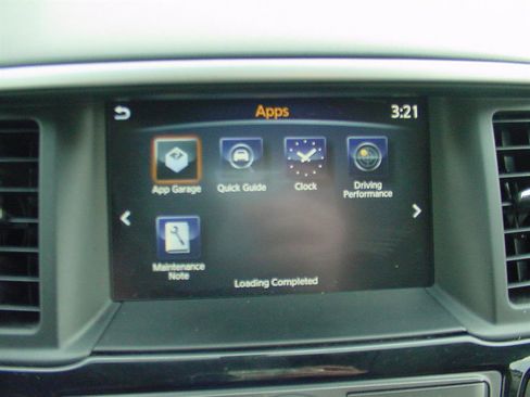 Used 2019 Nissan Pathfinder S image 14