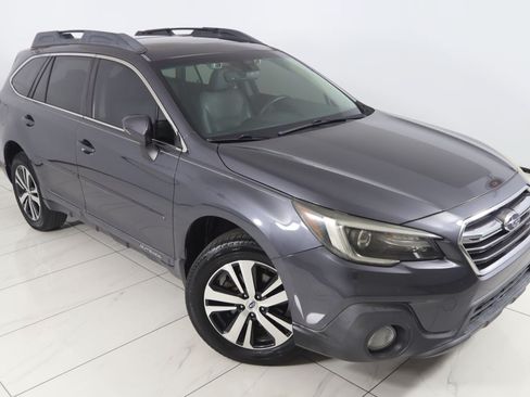 Used 2019 Subaru Outback 2.5i Limited AWD/4WD image 18