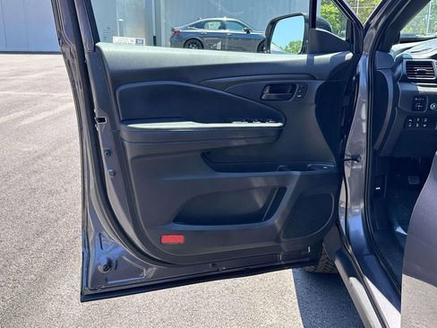Certified 2025 Honda Ridgeline TrailSport+ image 6
