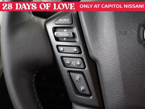 New 2025 Nissan Frontier SV w/ SV Convenience Package image 13