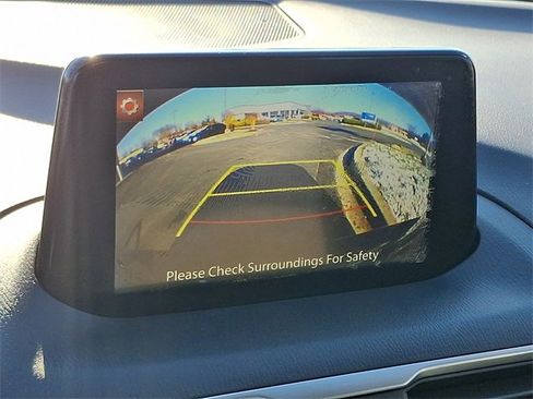 Used 2017 MAZDA MAZDA3 Sport image 17