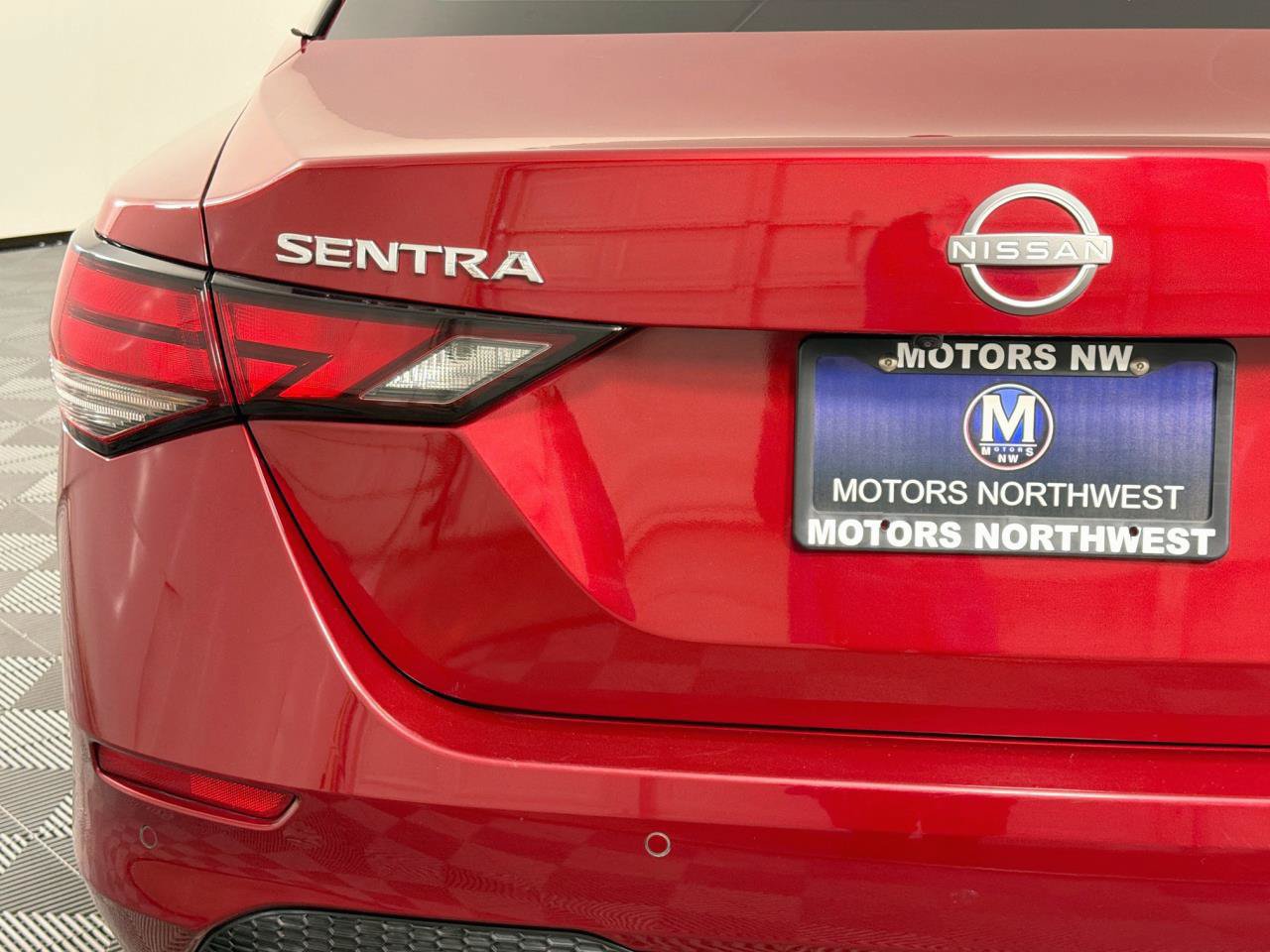 Used 2024 Nissan Sentra SV FWD image 21