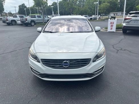 Used 2015 Volvo S60 T5 FWD image 5