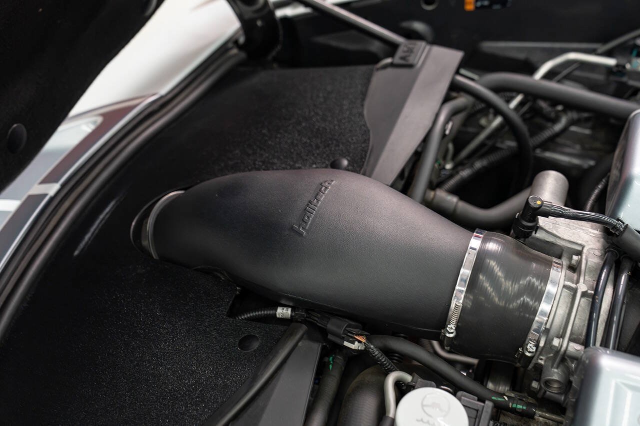 Used 2013 Chevrolet Corvette Grand Sport w/ 4LT Preferred Equipment Group RWD image 19