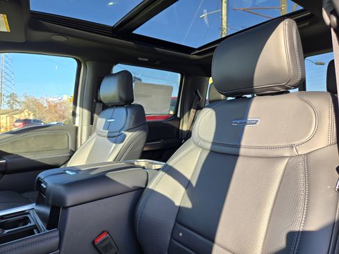 New 2026 Ford F250 Platinum image 21