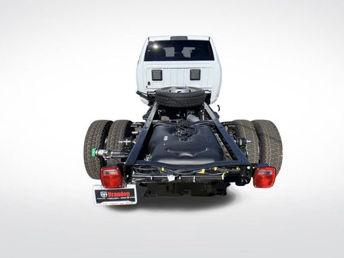 New 2026 RAM 5500 Tradesman w/ Chrome Appearance Group AWD/4WD image 45