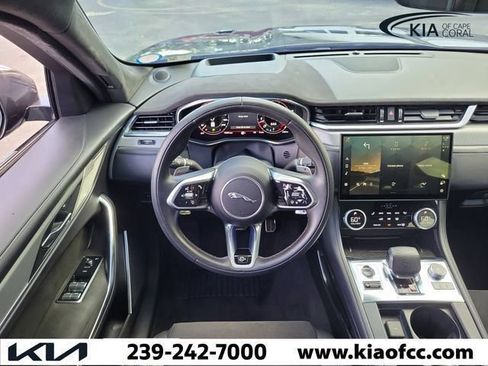Used 2024 Jaguar F-PACE SVR AWD/4WD image 17