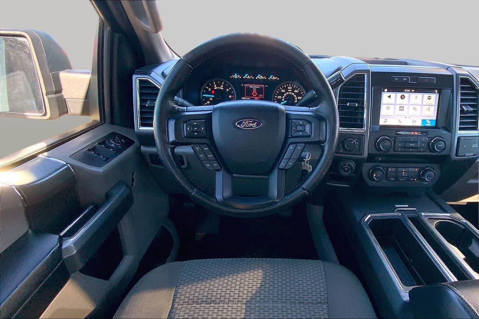 Used 2016 Ford F150 XLT w/ Equipment Group 302A Luxury AWD/4WD image 5
