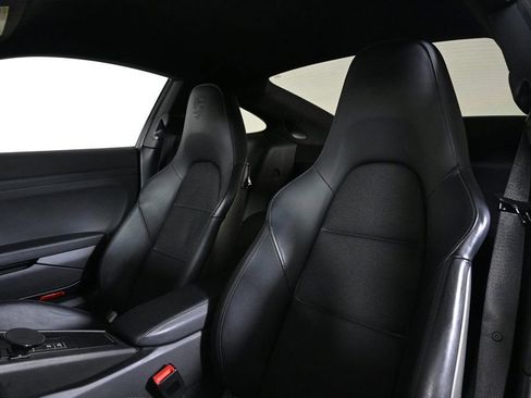 Used 2018 Porsche 911 GT3 image 5