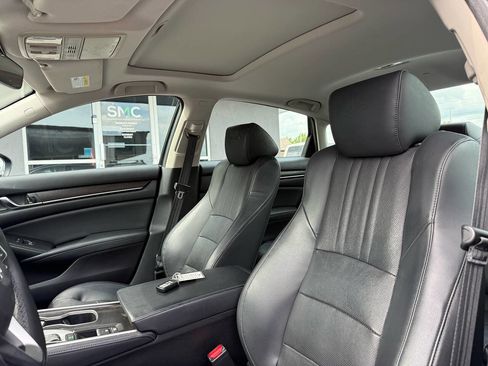 Used 2018 Honda Accord EX-L image 13