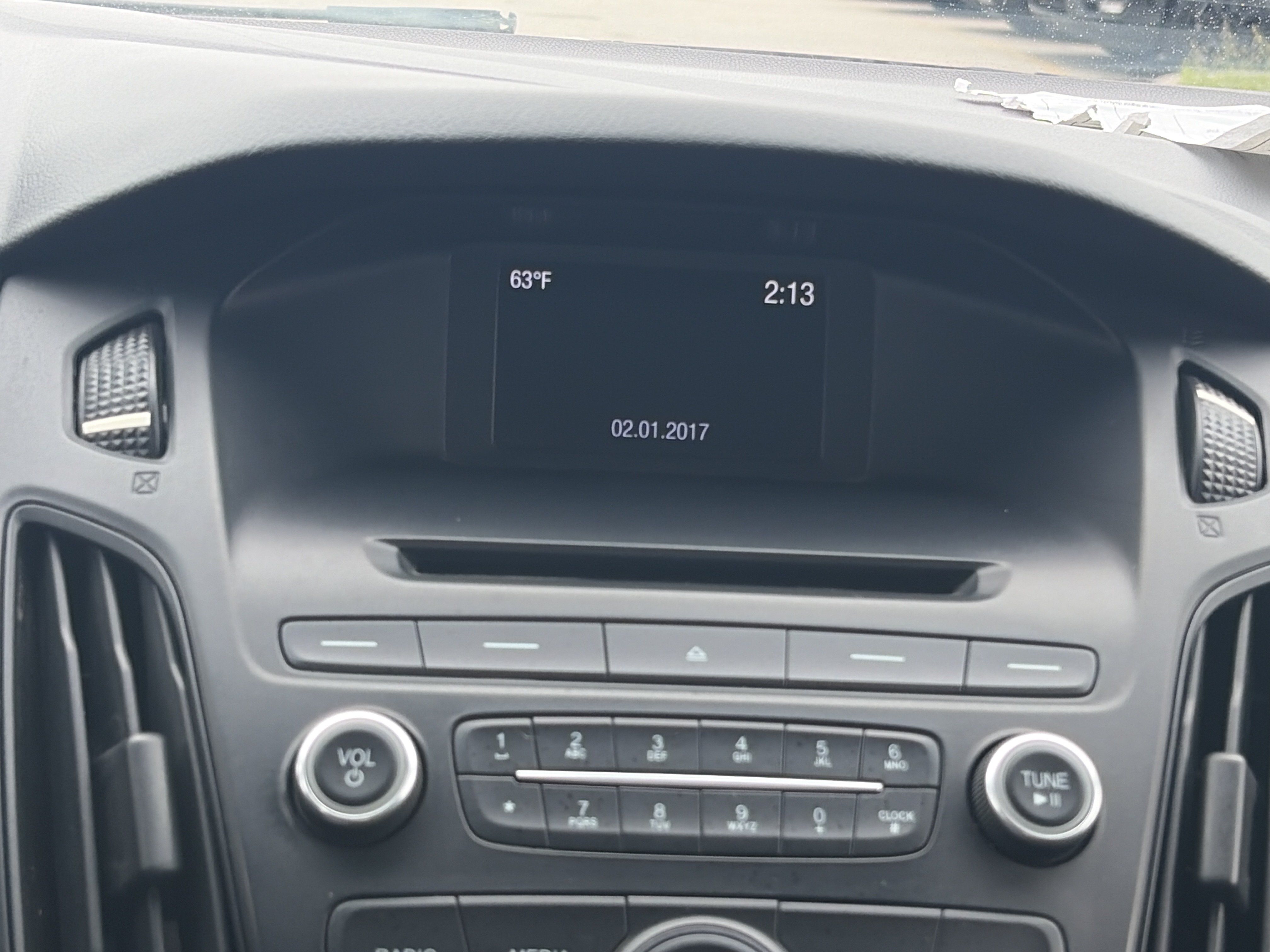 Used 2017 Ford Focus SE FWD image 26