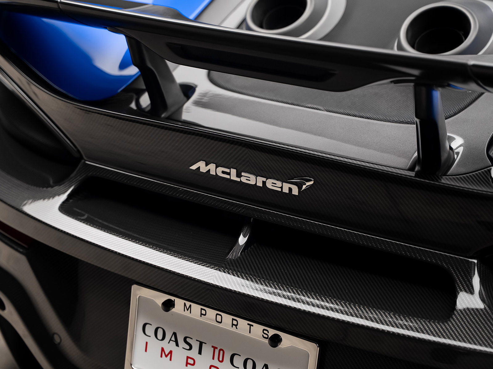 Used 2019 McLaren 600LT RWD image 16