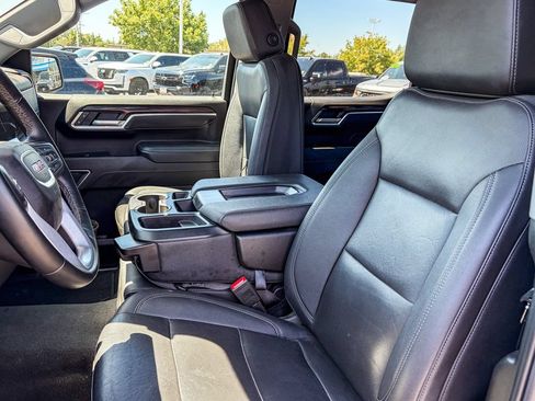 Used 2025 GMC Sierra 1500 SLT AWD/4WD image 9