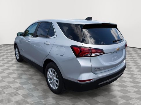 Used 2022 Chevrolet Equinox LT FWD image 7