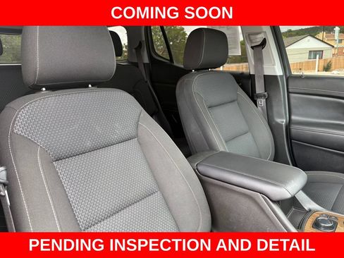 Used 2023 GMC Acadia SLE w/ Driver Convenience Package AWD/4WD image 13