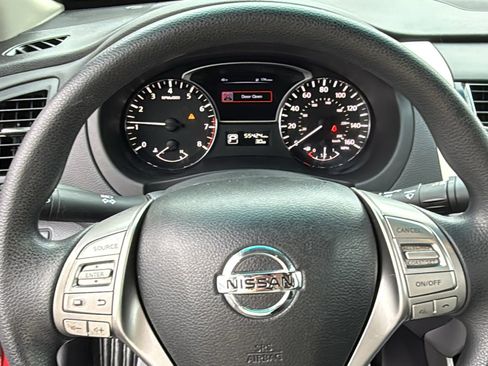 Used 2015 Nissan Altima 2.5 S w/ Special Edition Package image 9