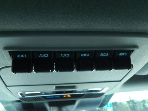 Used 2024 Ford F450 Limited w/ FX4 Off-Road Package image 30