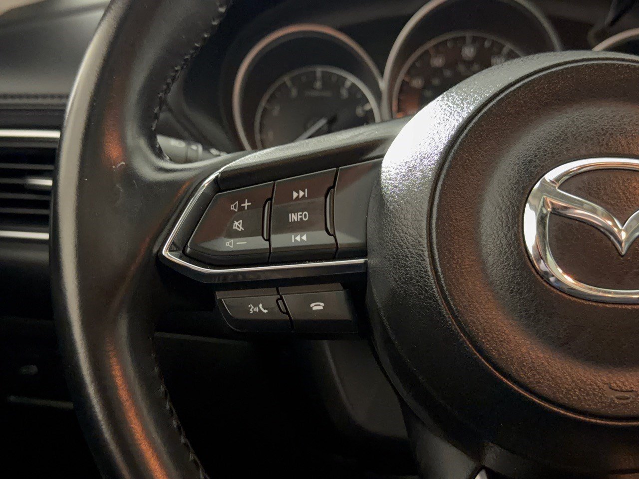 Used 2021 MAZDA CX-5 Touring w/ Touring Preferred SV Package FWD image 18