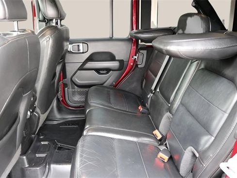 Used 2021 Jeep Wrangler Unlimited Sahara image 15