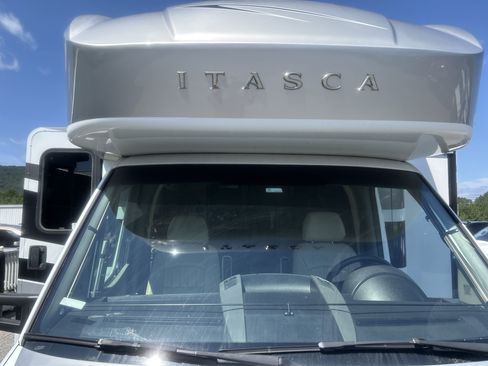 Used 2015 Mercedes-Benz Sprinter 3500 image 72