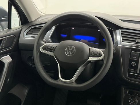 Used 2023 Volkswagen Tiguan S image 23
